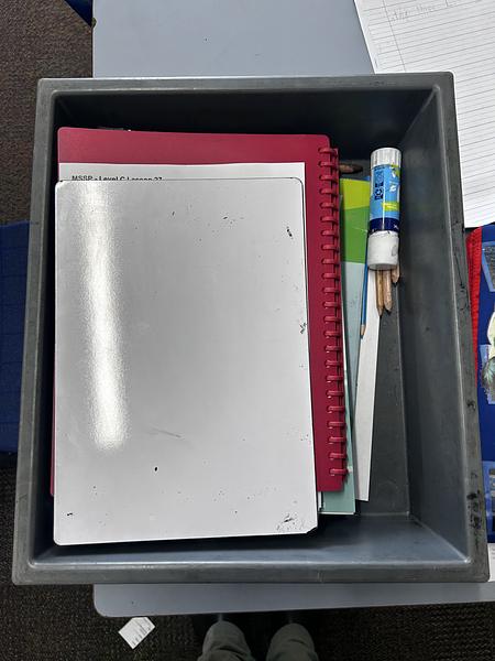 Wanted locker/desk tubs 