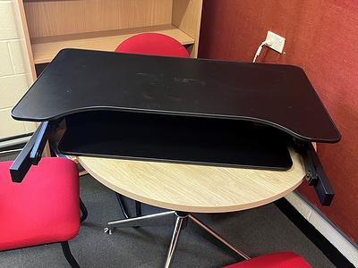 Desk extender/riser