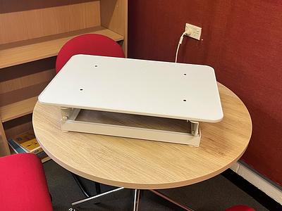 Laptop stand